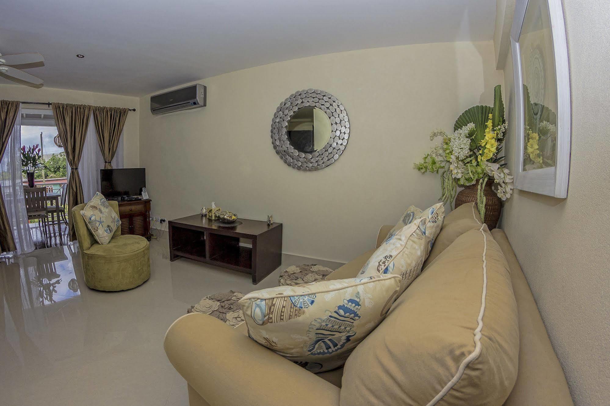 Lantana Barbados Condos Saint James Extérieur photo